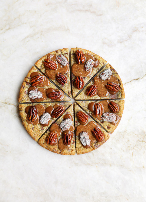 Pecan Cookie-Pizza