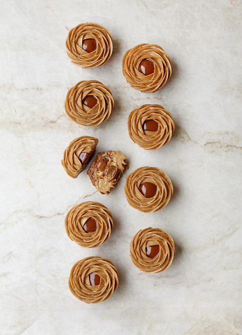 Hazelnut Paris-Brest Flower